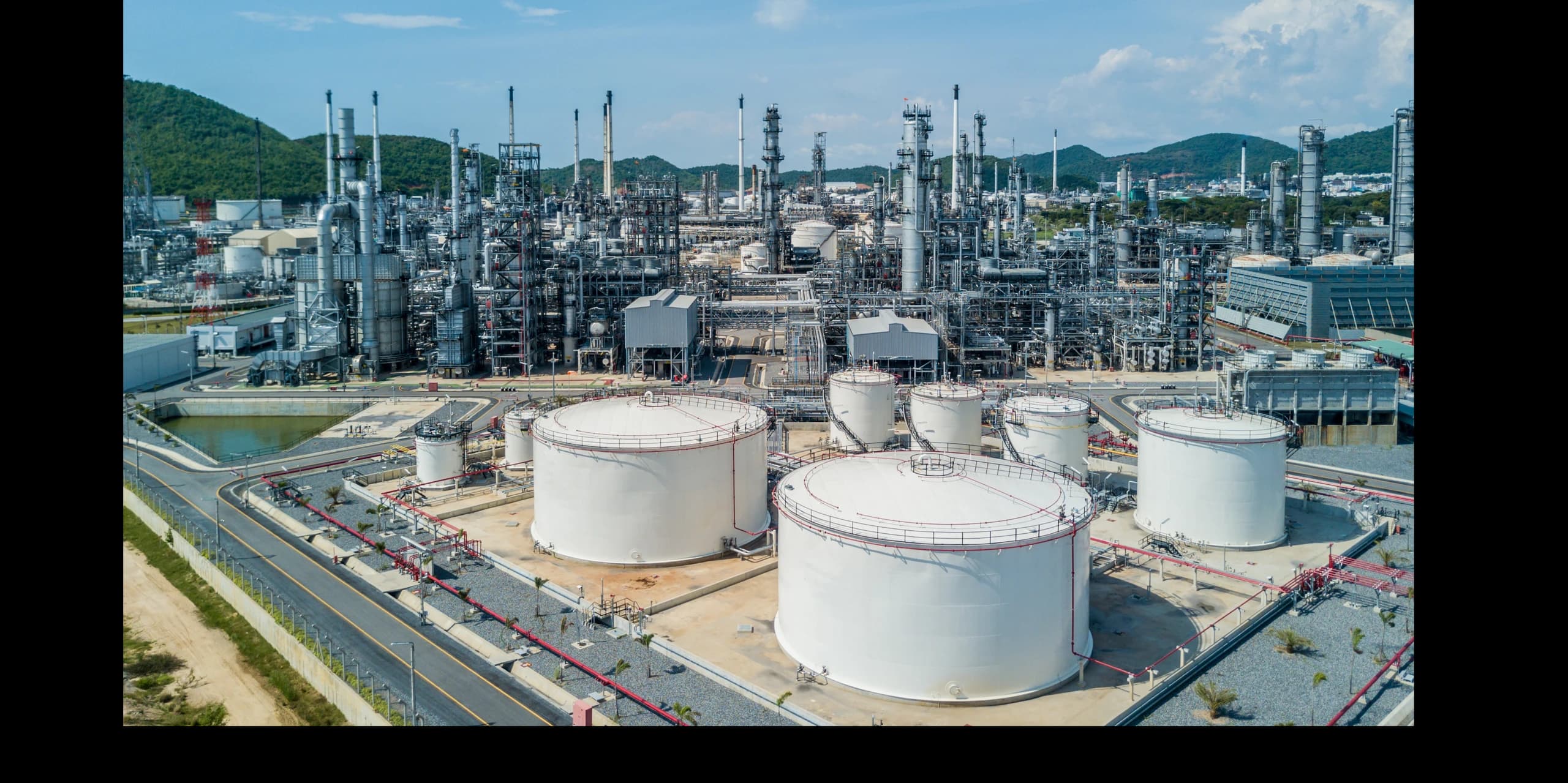 Shipping port and cargo logistics for global sourcing